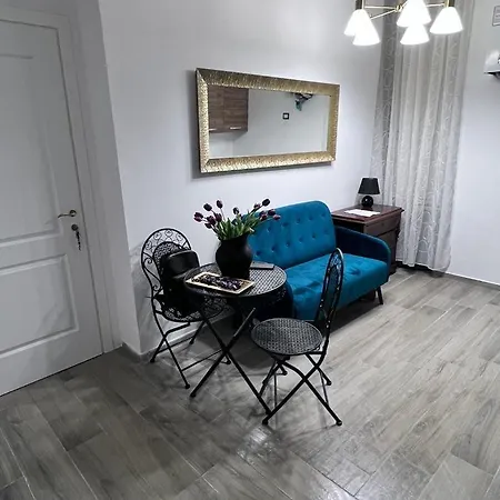 Biondi Cavour 4*